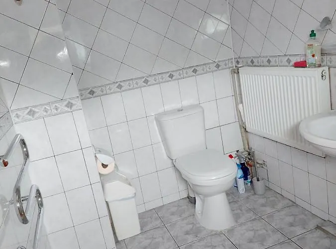 Pas Birute בית הארחה פלאנגה